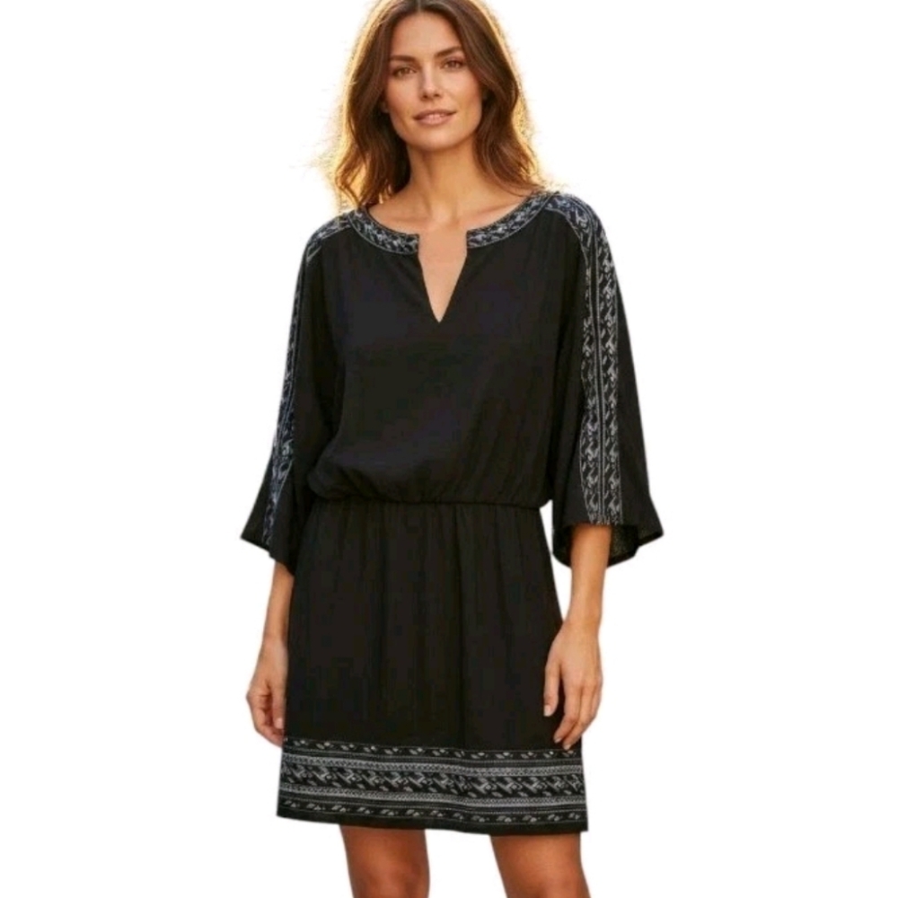 WHBM Keyhole Embroidered Hem Wide Collar Stretch Waist Dress Women Size Medium M